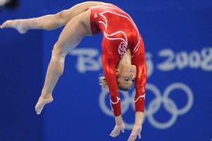 开云首页登录-《王者荣耀“超神战队”线上争锋，冠军全场焦点！》